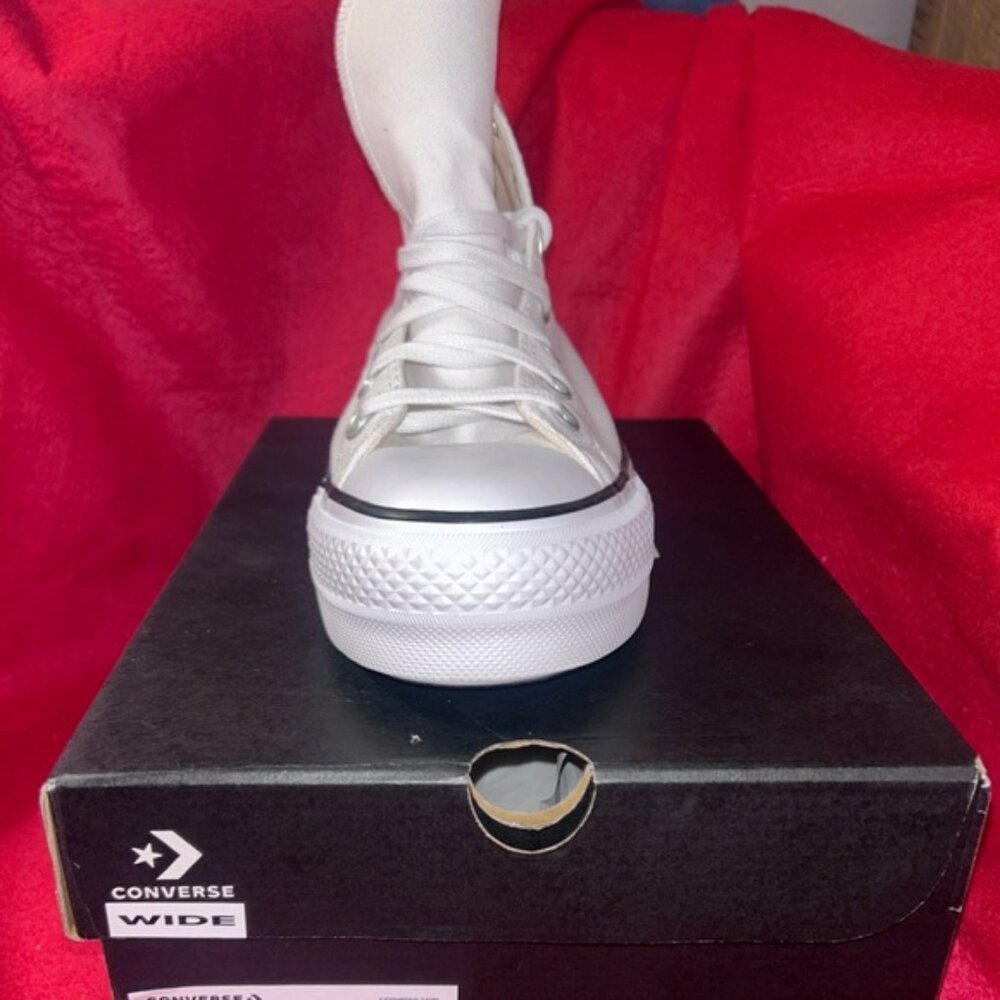 Platform converse
